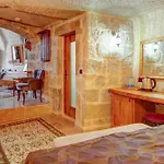 Avilla Cave فندق