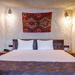 Avilla Cave فندق غوريمِيه