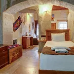 فندق Avilla Cave