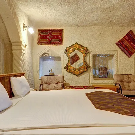 Hotel Avilla Cave *
