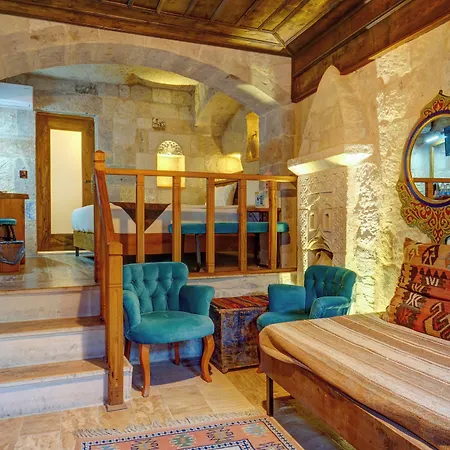 Avilla Cave * غوريمِيه